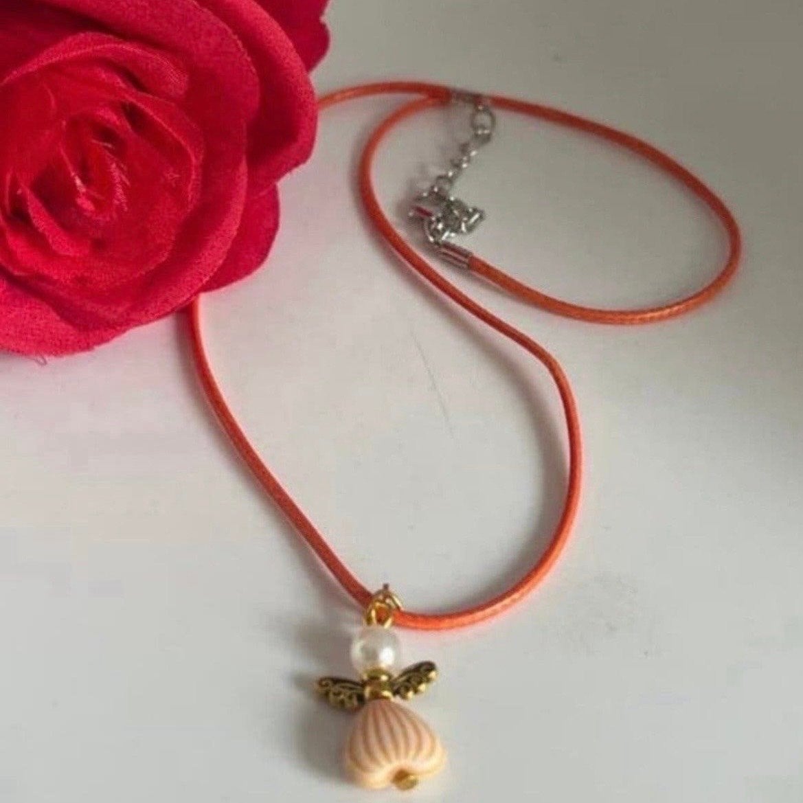 Nieuwe Oranje Ketting met Engel Hanger, Verzenden, Nieuw, Oranje, Overige materialen