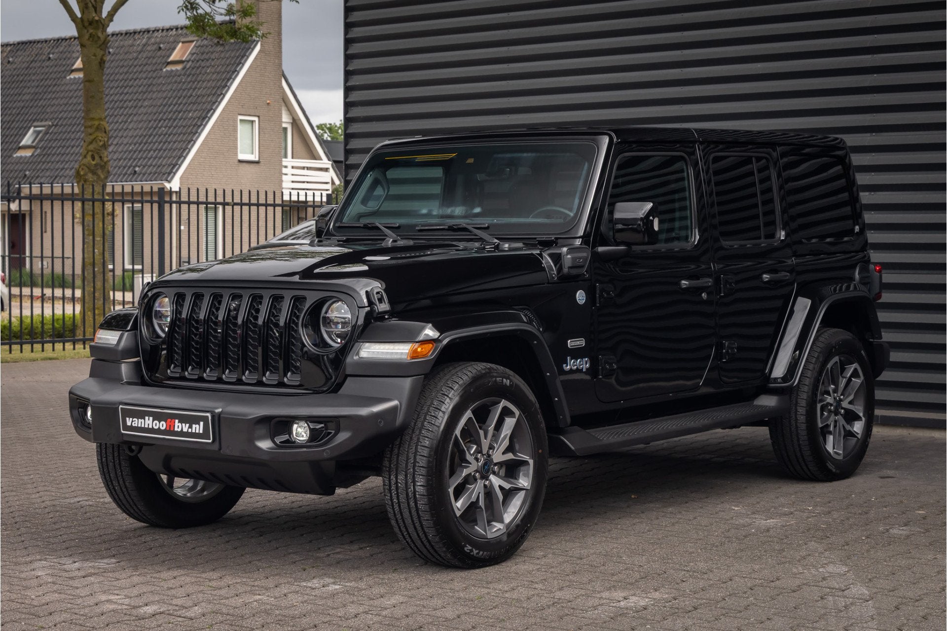 Jeep Wrangler Unlimited 4xe 380 Overland - Trekhaak -, Automaat, 4 cilinders, Cabriolet, Bedrijf