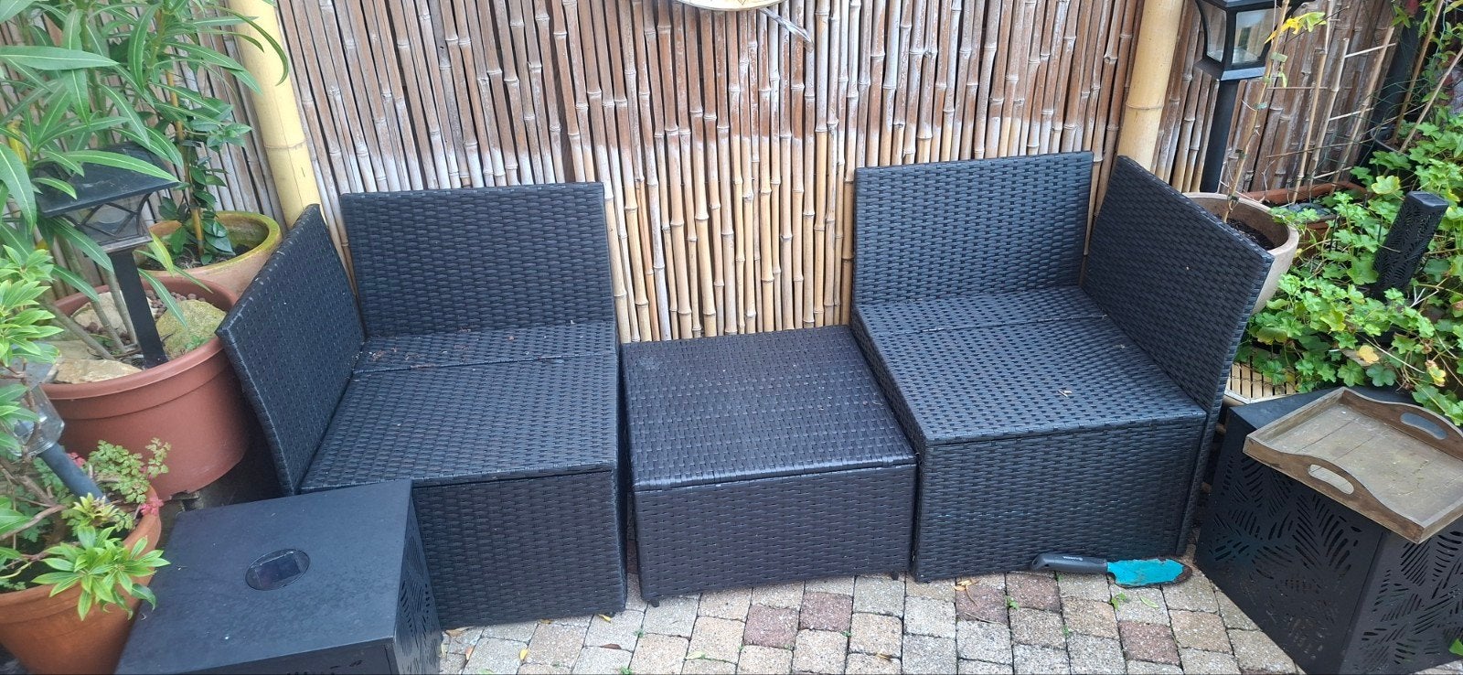 Compacte loungeset: bankje of  2 stoelen en hocker, Gebruikt, Loungeset, Wicker, Hocker