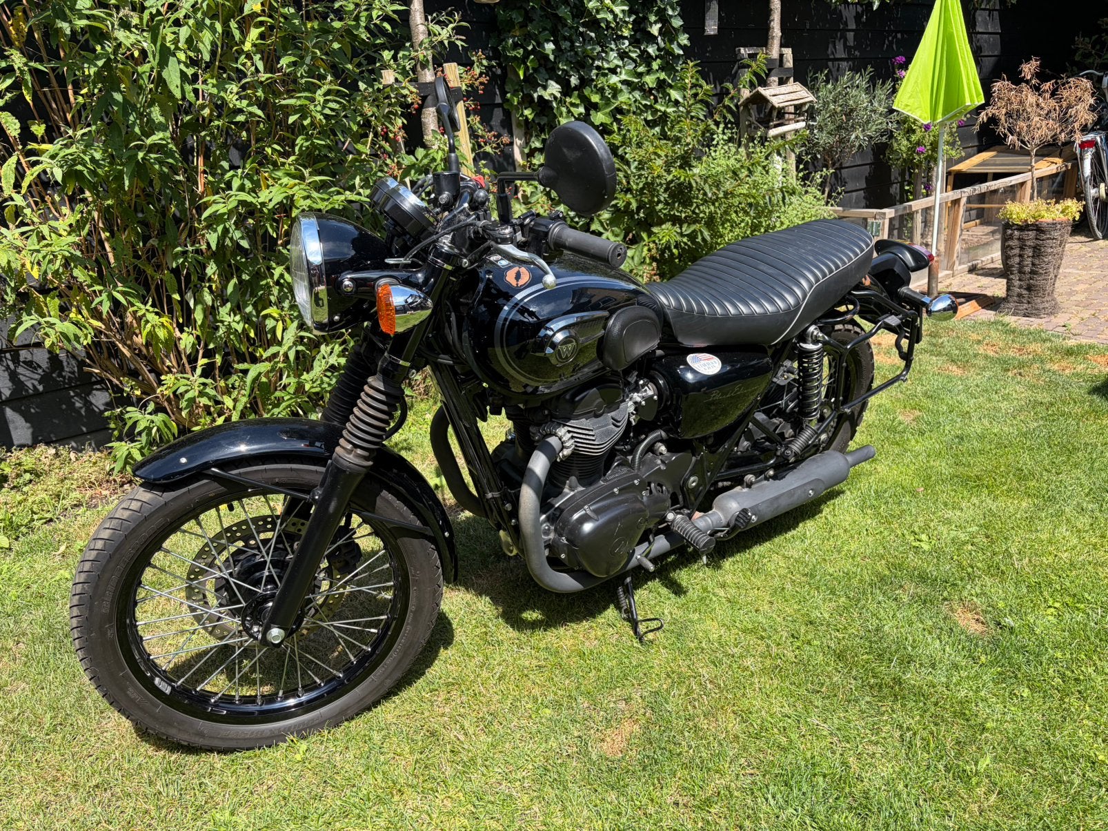 Kawasaki W800 Black Edition 2016, 16.940km incl. zijkoffers, Motoren, 2 cilinders, Occasion, Motorrijbewijs A, Particulier