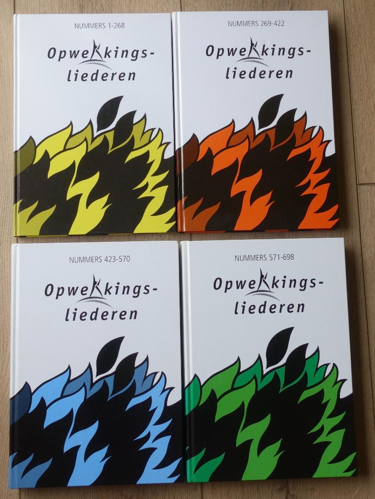 Opwekkingsliederen bundels 1, 2, 3 en 4, Piano, Ophalen of Verzenden, Zo goed als nieuw, Religie en Gospel