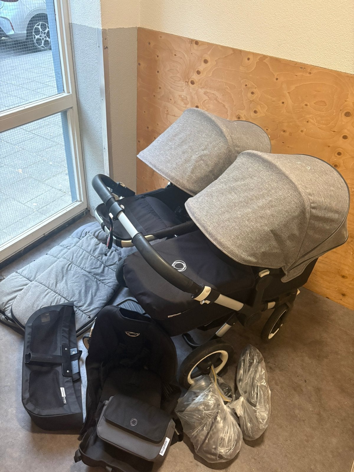 Bugaboo Donkey Duo Zwart Grijs nette staat compleet, Ophalen, Zo goed als nieuw, Bugaboo