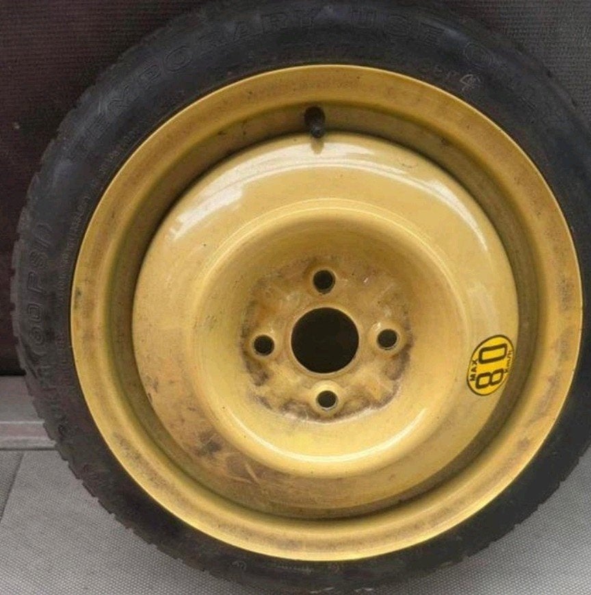 Reservewiel voor Mazda 2, Ophalen, Mazda