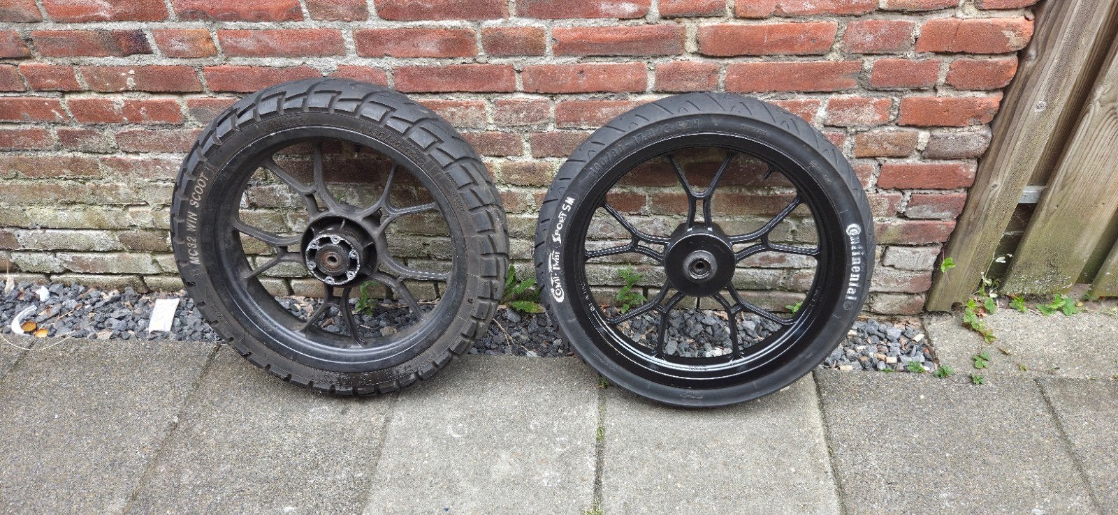 17" inch velgen derbi, rieju schakelbrommer (Moet snel weg!), Fietsen en Brommers, Ophalen, Gebruikt, Overige typen