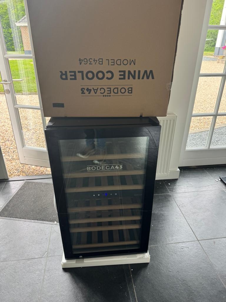 Bodega43 64 flessen wijnklimaatkast 2 zones led. Label F, Ophalen, Overige materialen, Zo goed als nieuw, 25 flessen of meer