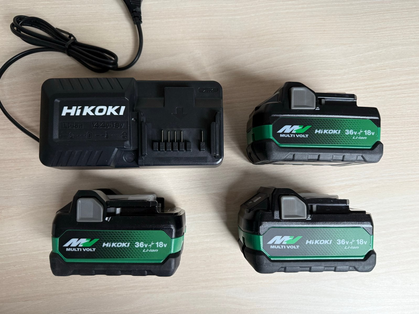 HiKOKI Multi Volt Accu's en Oplader - 36V/18V Li-ion, Doe-het-zelf en Verbouw, Ophalen of Verzenden, Nieuw, 600 watt of meer, Overige typen