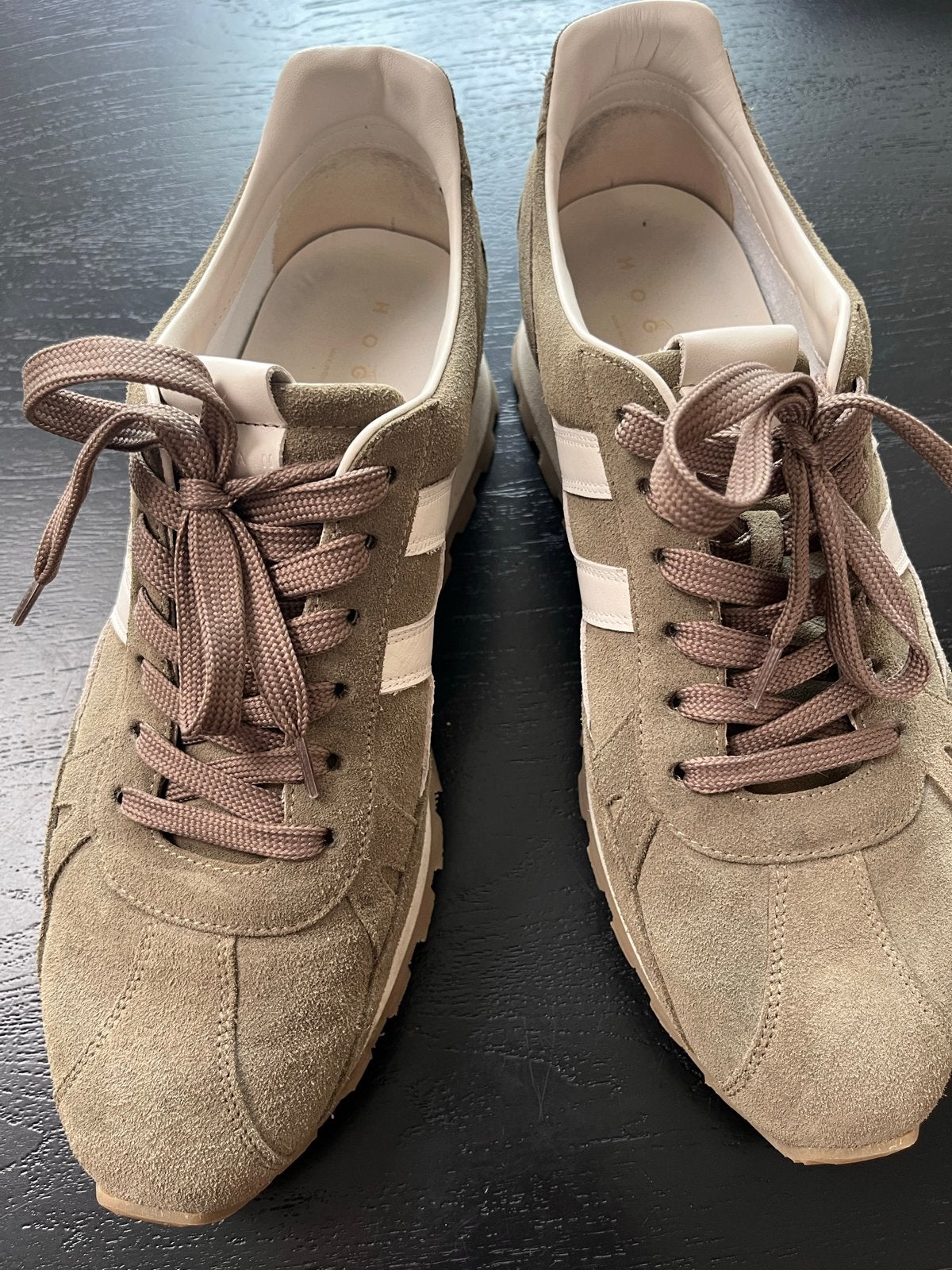Hogan sneakers, maat 9,5 - Zo goed als nieuw, Ophalen of Verzenden, Zo goed als nieuw, Overige kleuren, Sneakers of Gympen
