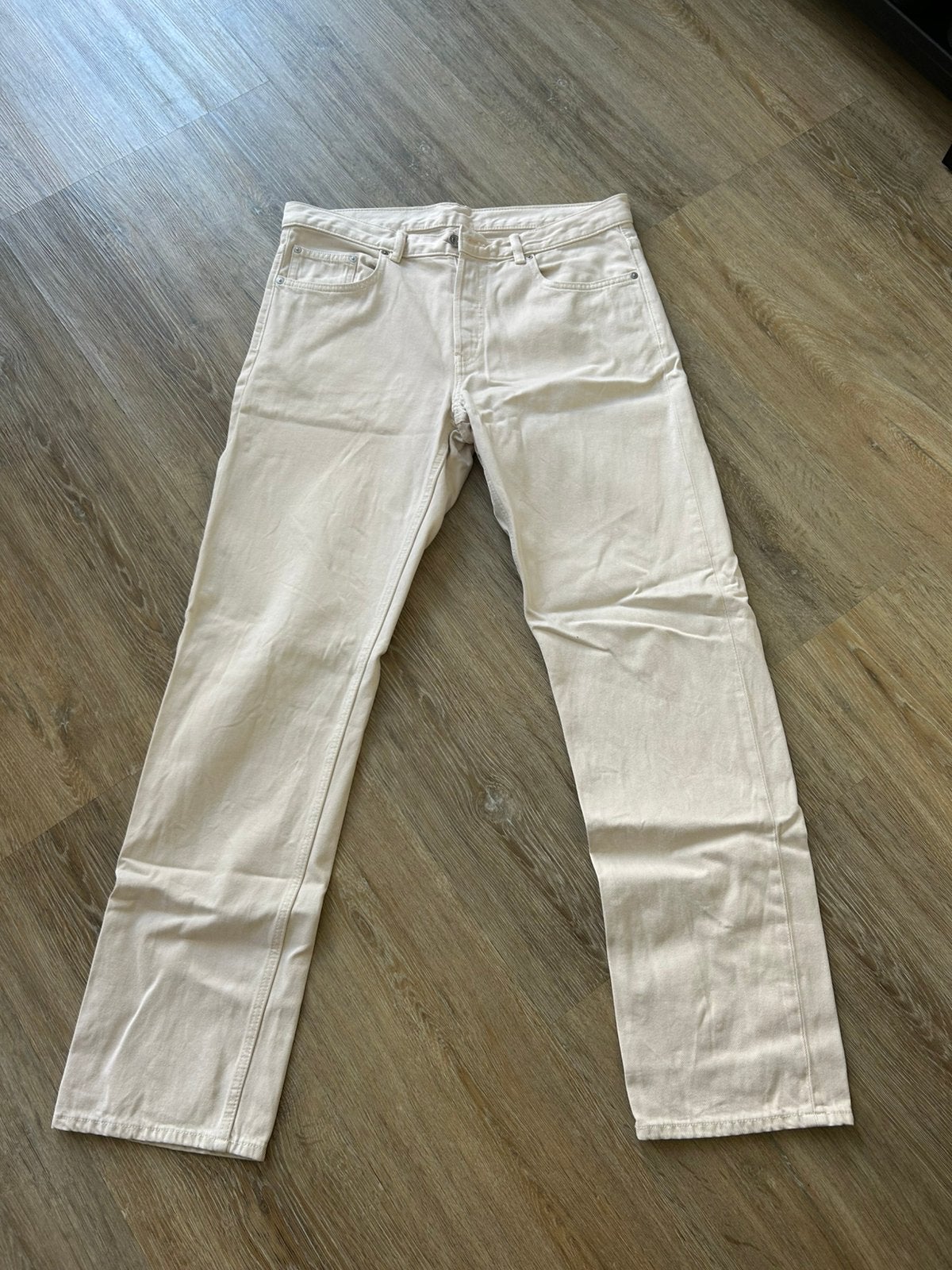 Arket - Ocean Loose Straight Jeans Ecru 33/34, Ophalen of Verzenden, Zo goed als nieuw, Overige kleuren, W33 - W34 (confectie 48/50)