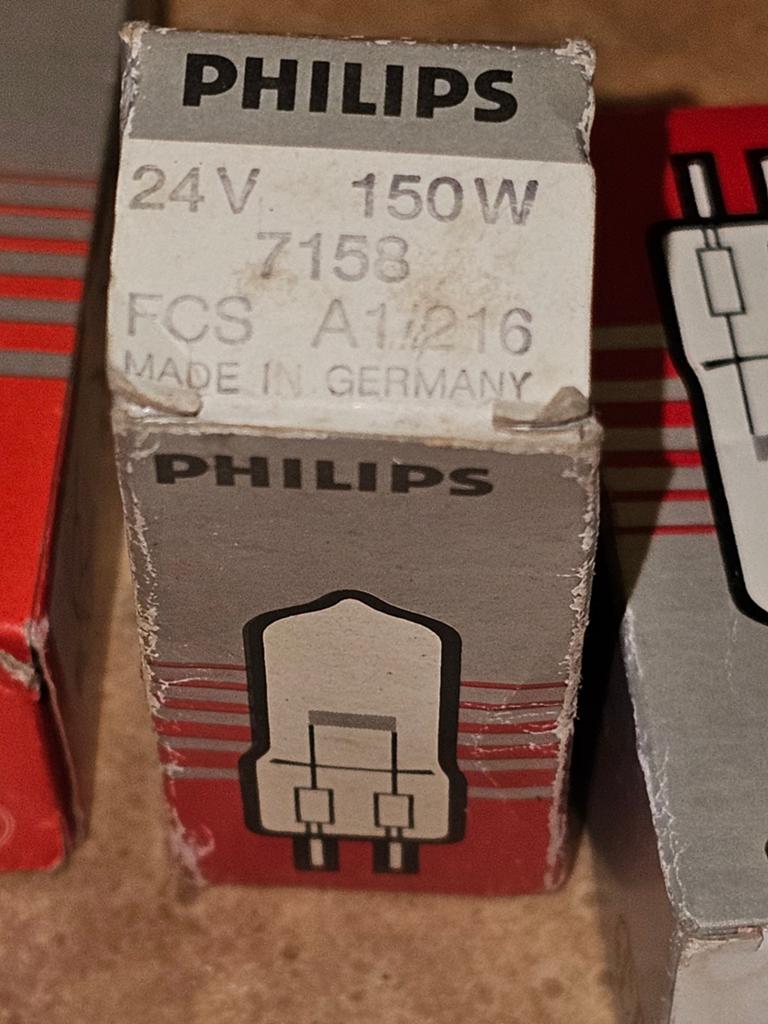 Philips hologeen 24V 150w projector lamp, Ophalen of Verzenden, Nieuw