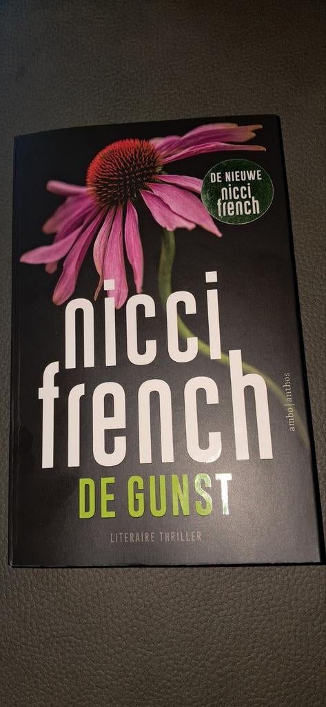 Nicci French - De Gunst (Literaire thriller), Ophalen of Verzenden, Gelezen, Nicci French, Nederland