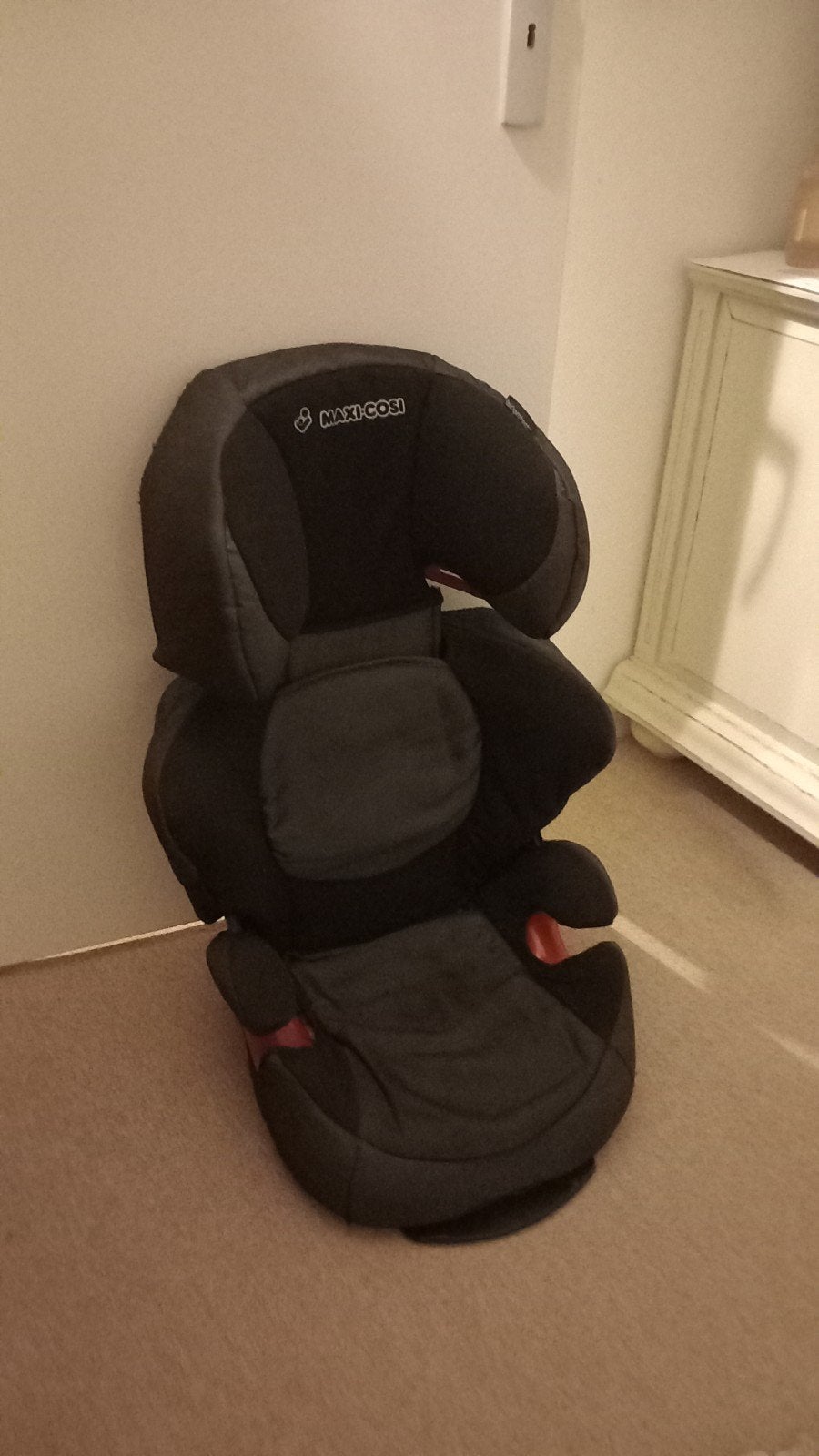 Maxi-Cosi autostoel - Zo goed als nieuw, Kinderen en Baby's, Ophalen, Autogordel, 15 t/m 36 kg, Verstelbare rugleuning