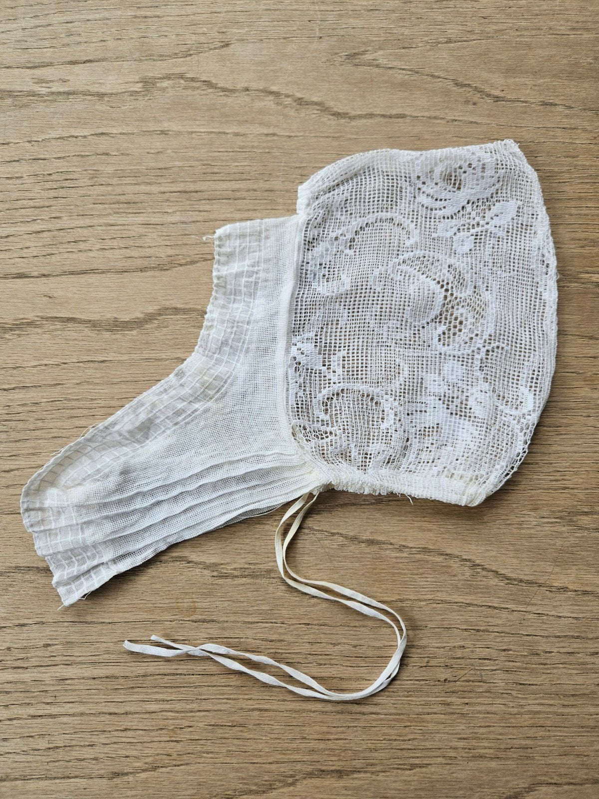 Kanten klederdracht muts, Ophalen of Verzenden, Dames