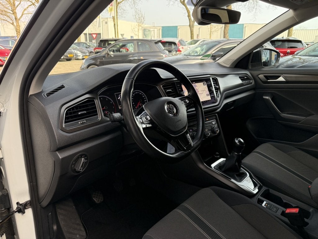 Volkswagen T-Roc 1.0 TSI Style (bj 2019), Auto's, Gebruikt, Euro 6, 116 pk, Wit