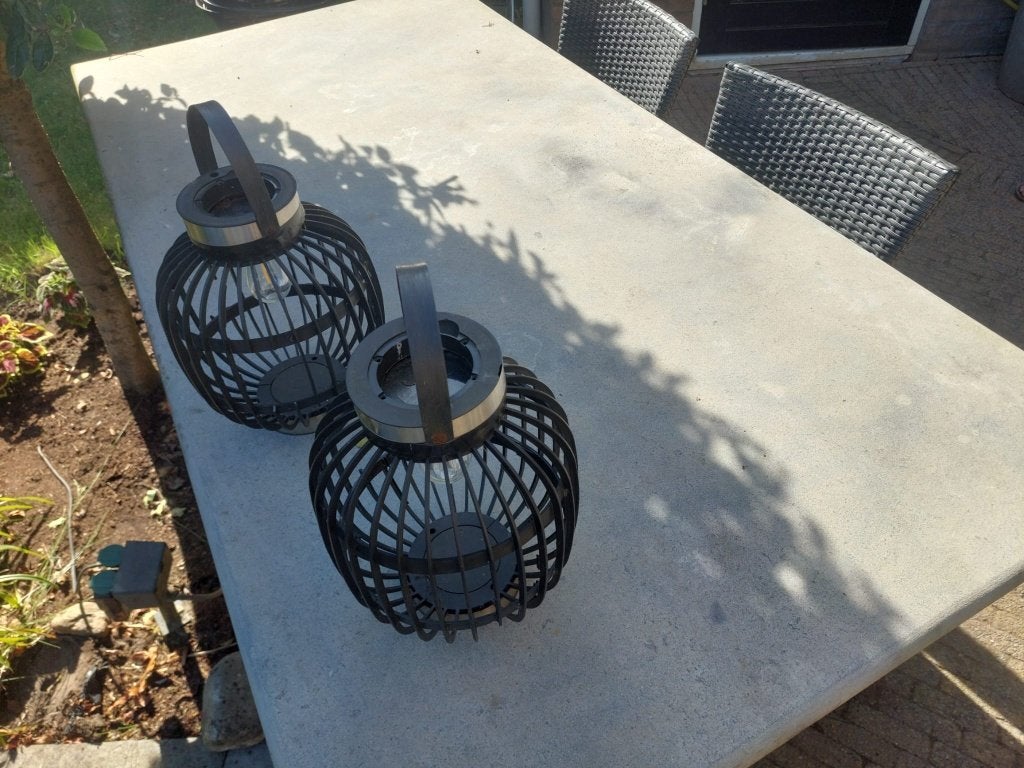 Buitentafel met betonnen blad en gietijzeren onderstel, Tuin en Terras, Tuintafels, Ophalen, Gebruikt, Rechthoekig, Overige materialen