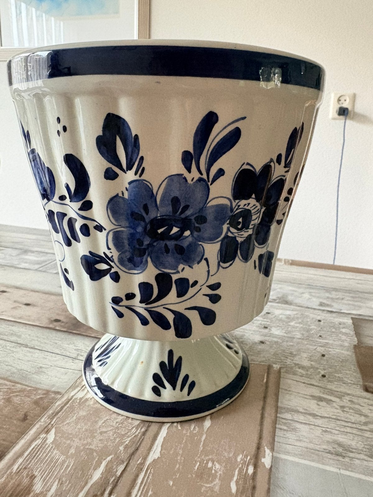 Delftsblauwe bloempot op voet – handbeschilderd, Ophalen