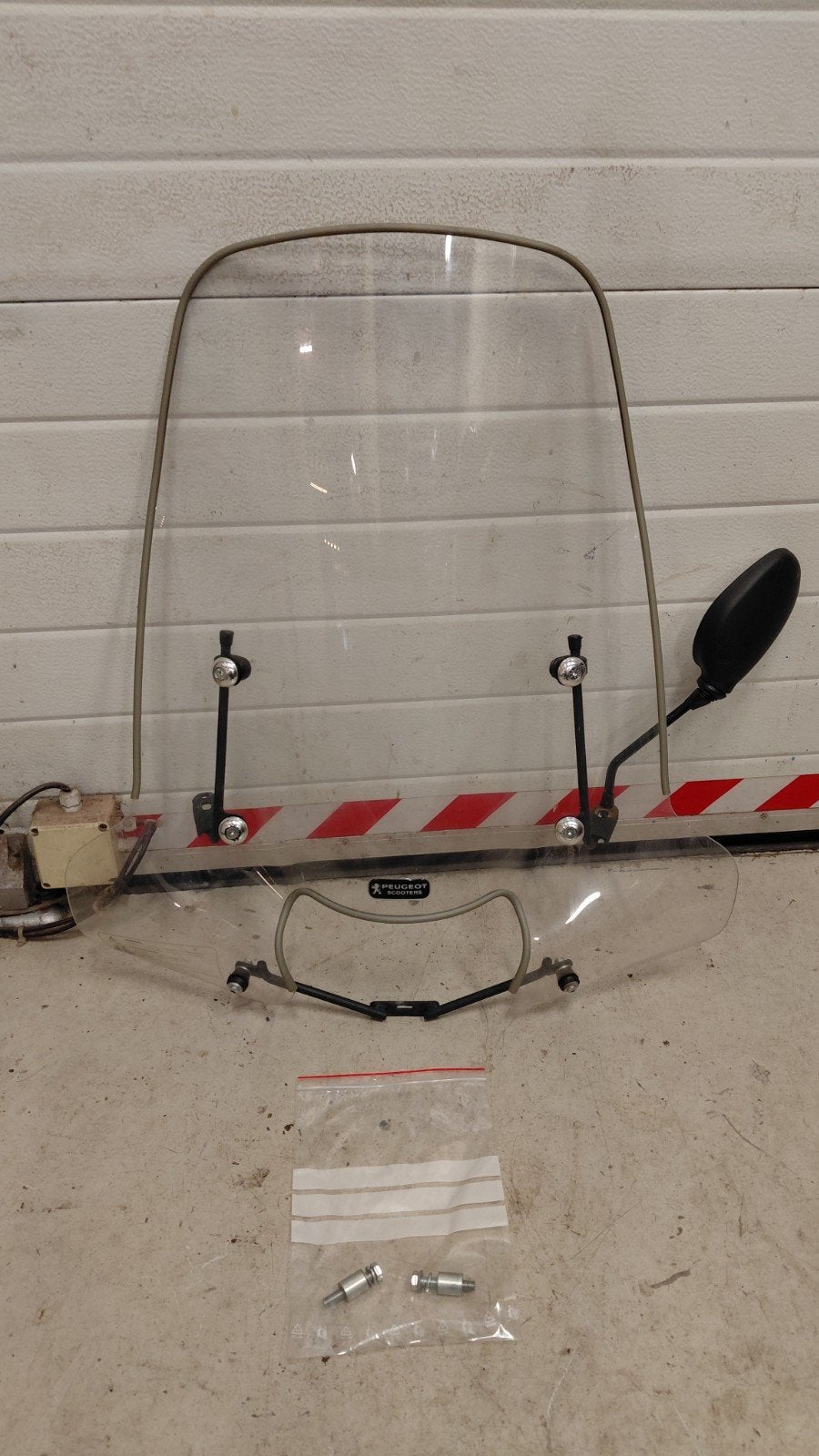 Peugeot v-clic hoog windscherm, Ophalen of Verzenden, Gebruikt, Overige typen, Peugeot