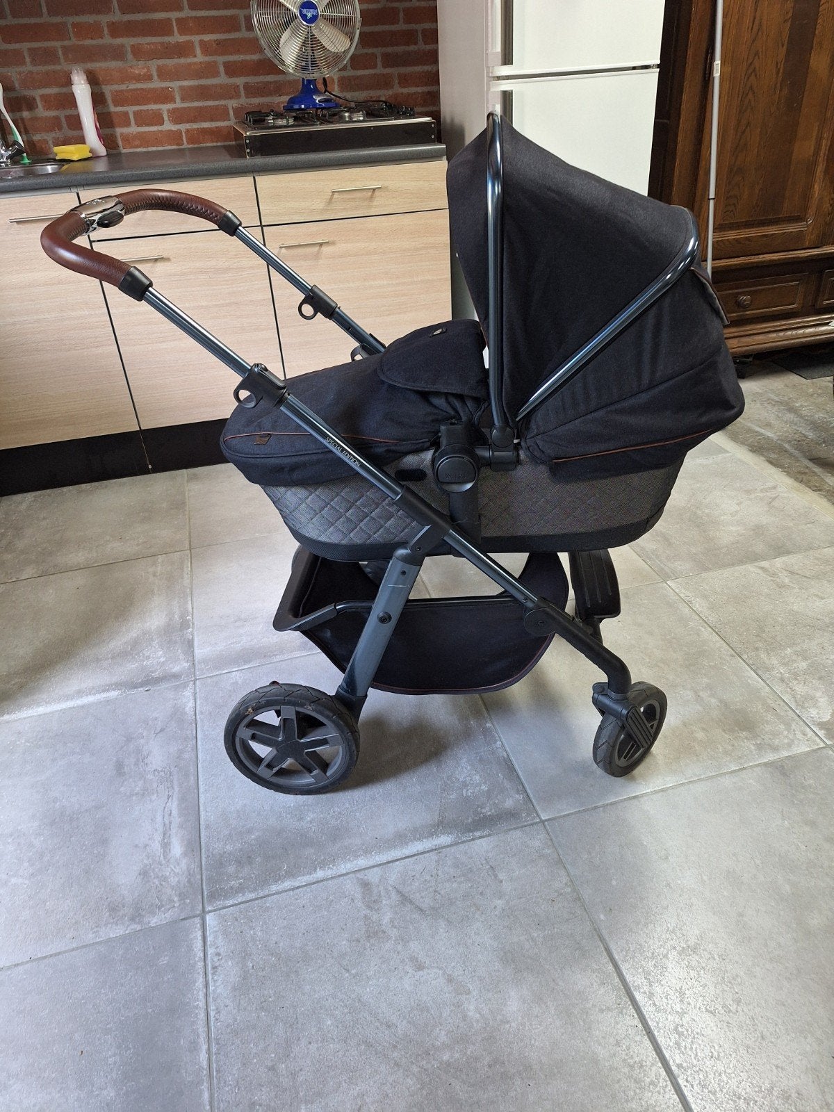 Silver Cross  Kinderwagen met accessoires + Schommelstoel, Ophalen