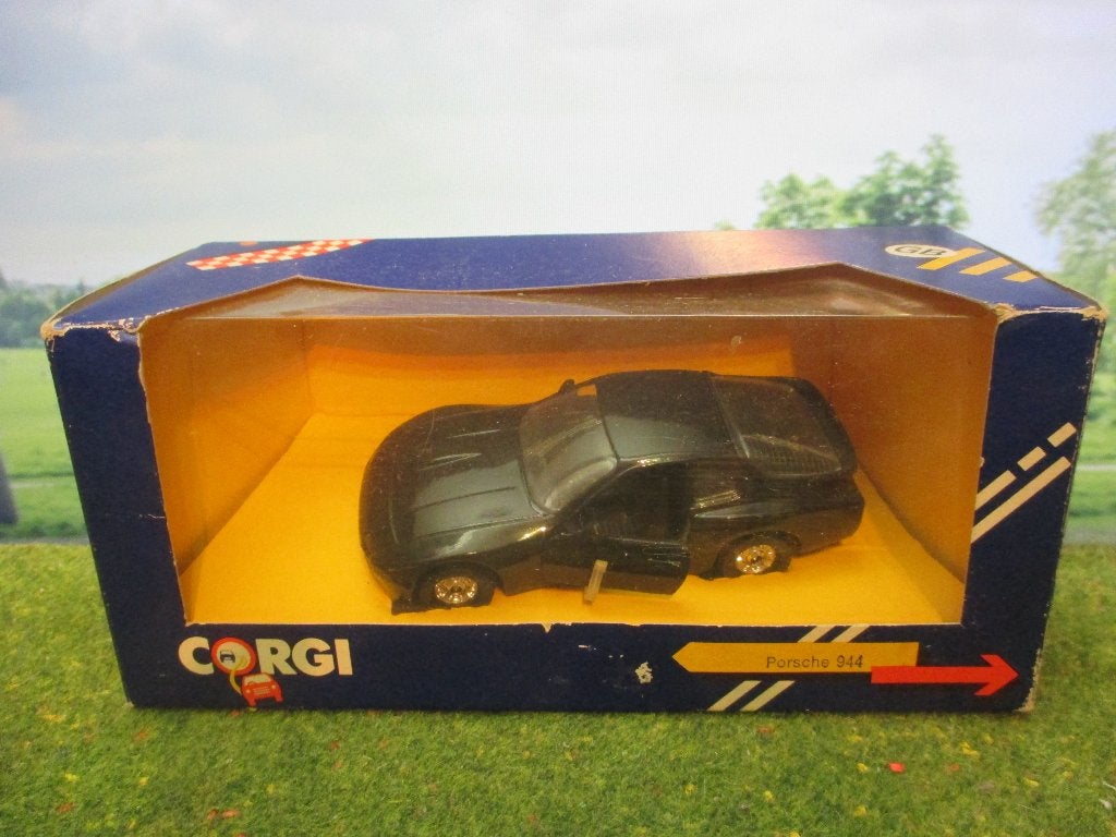 1:36 Porsche 944 - Corgi ZWART !, Ophalen of Verzenden, Zo goed als nieuw, Auto, Corgi
