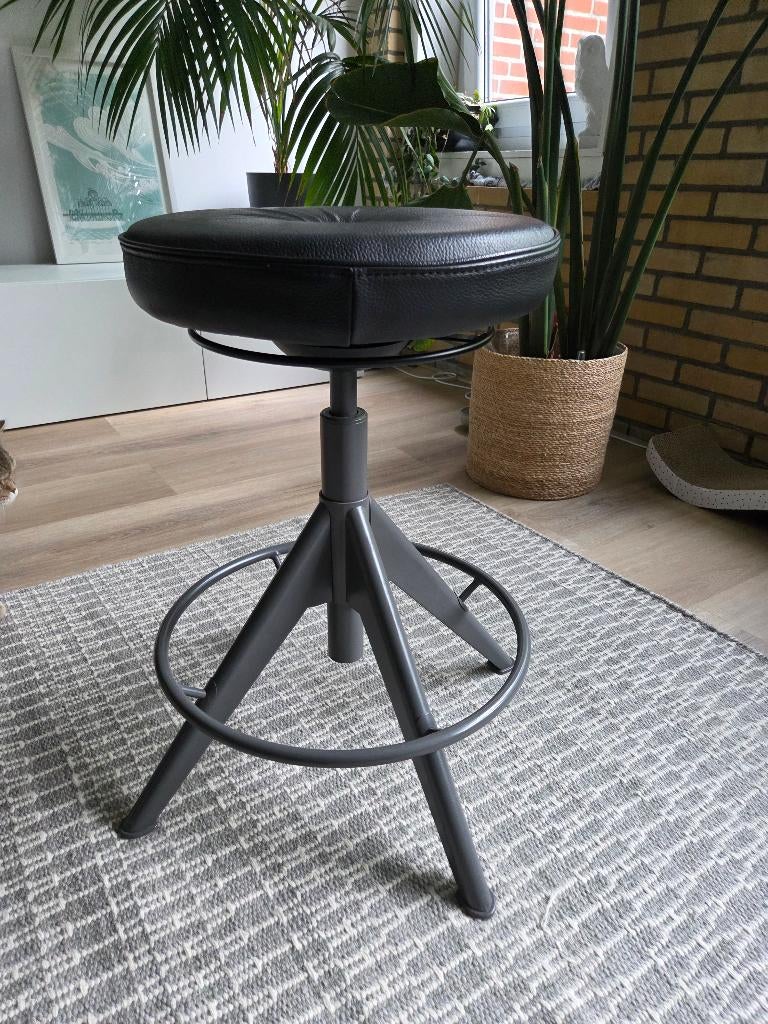 IKEA Trollberget sit/stand stool, Ophalen, In hoogte verstelbaar, Zo goed als nieuw, Hout