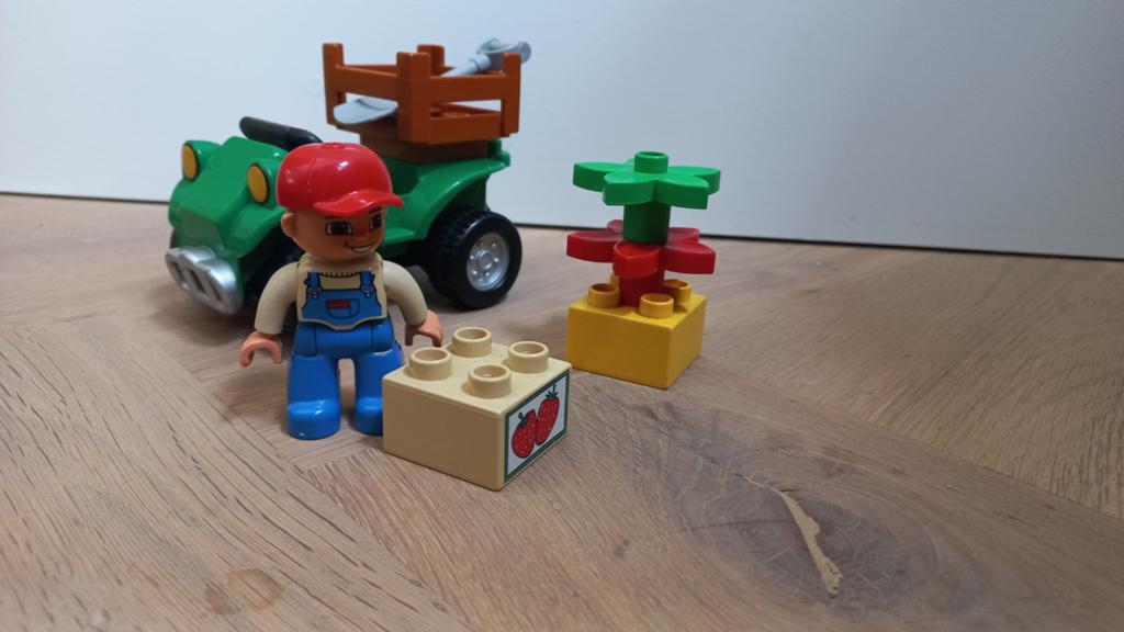 Lego Duplo vierwielige motor set 5645, Ophalen of Verzenden, Zo goed als nieuw, Duplo