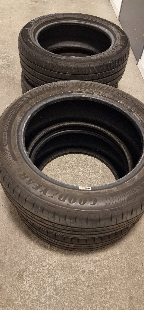 Zomerbanden 215 55 R17, Auto-onderdelen, Ophalen, 17 inch, Band(en), Zomerbanden