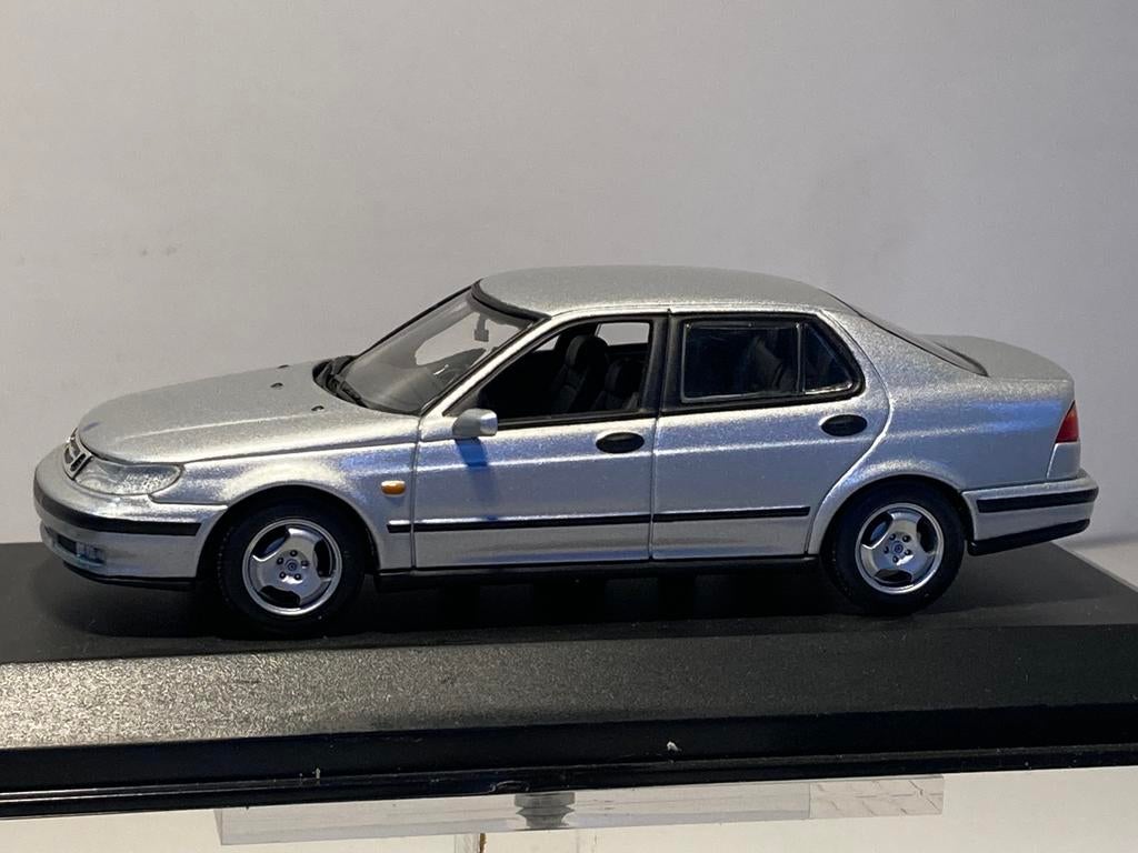 Saab 95 Sedan 2.0 Turbo 1999 Silver, Hobby en Vrije tijd, Modelauto's | 1:43, Ophalen of Verzenden, Zo goed als nieuw, Auto, Overige merken