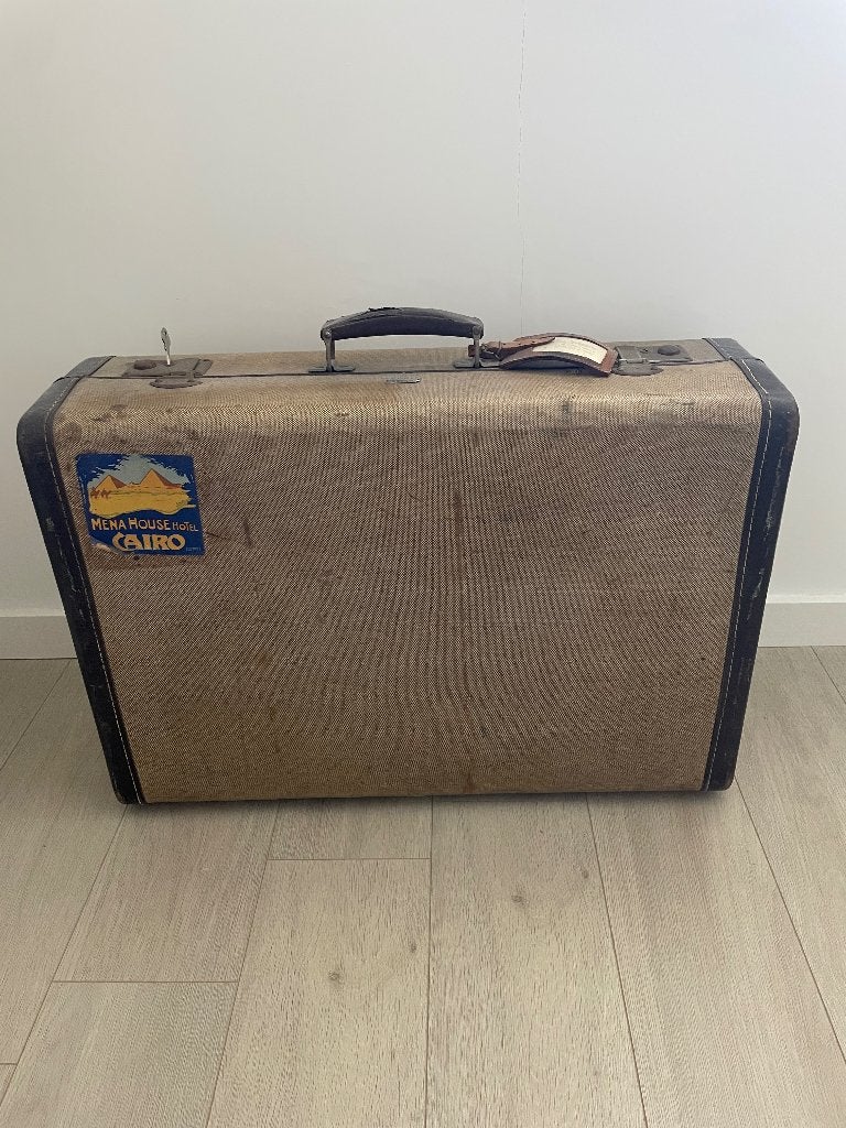 Oude koffer van Madler aviatic, Ophalen