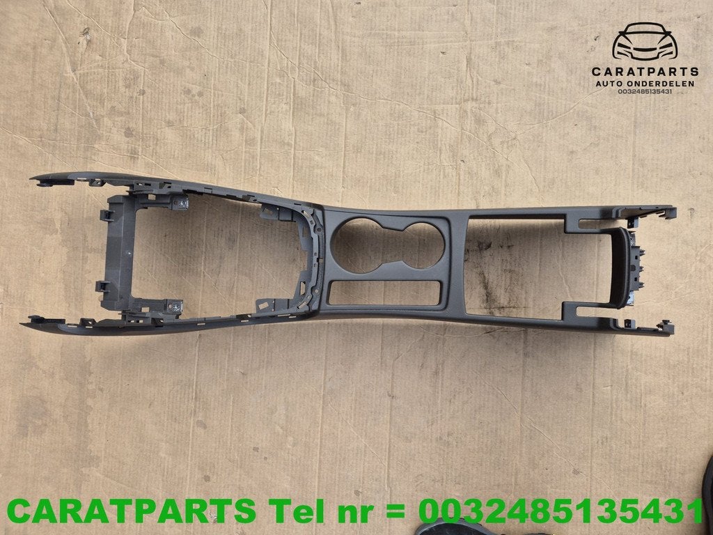 8K0863244 8K0863244E Audi A5 middenconsole A4 B8 8K, Auto-onderdelen, Gebruikt, AUDI AG, Auto-Union-Strasse 1
85045  Ingolstadt, DE
