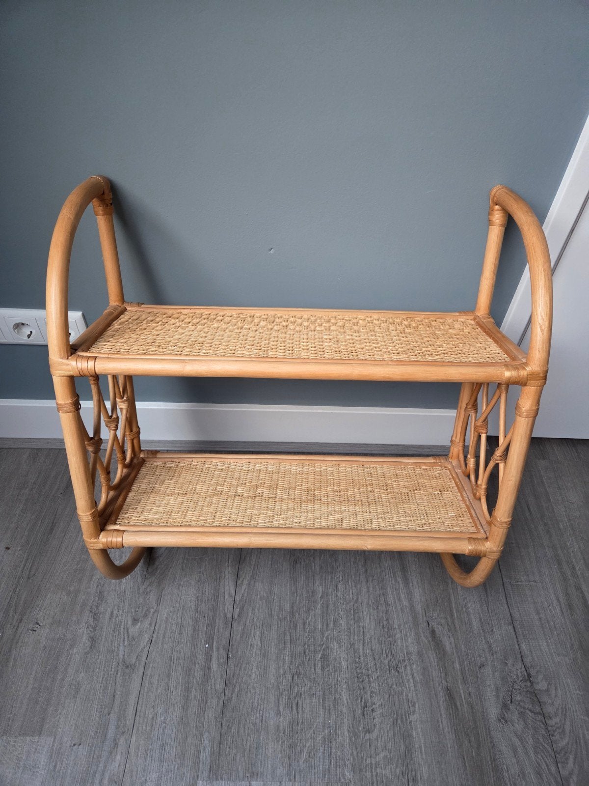Rotan wandplank Zara Home, Ophalen, Zo goed als nieuw