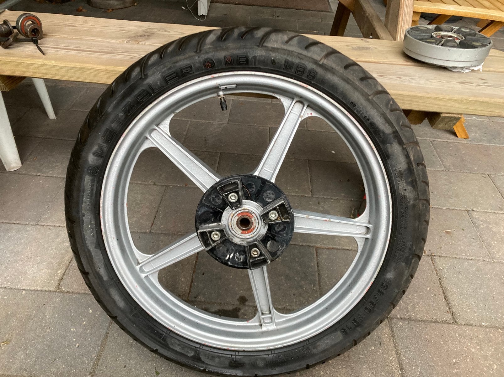 Laverda 750 sf3 achterwiel compleet., Motoren, Ophalen, Gebruikt