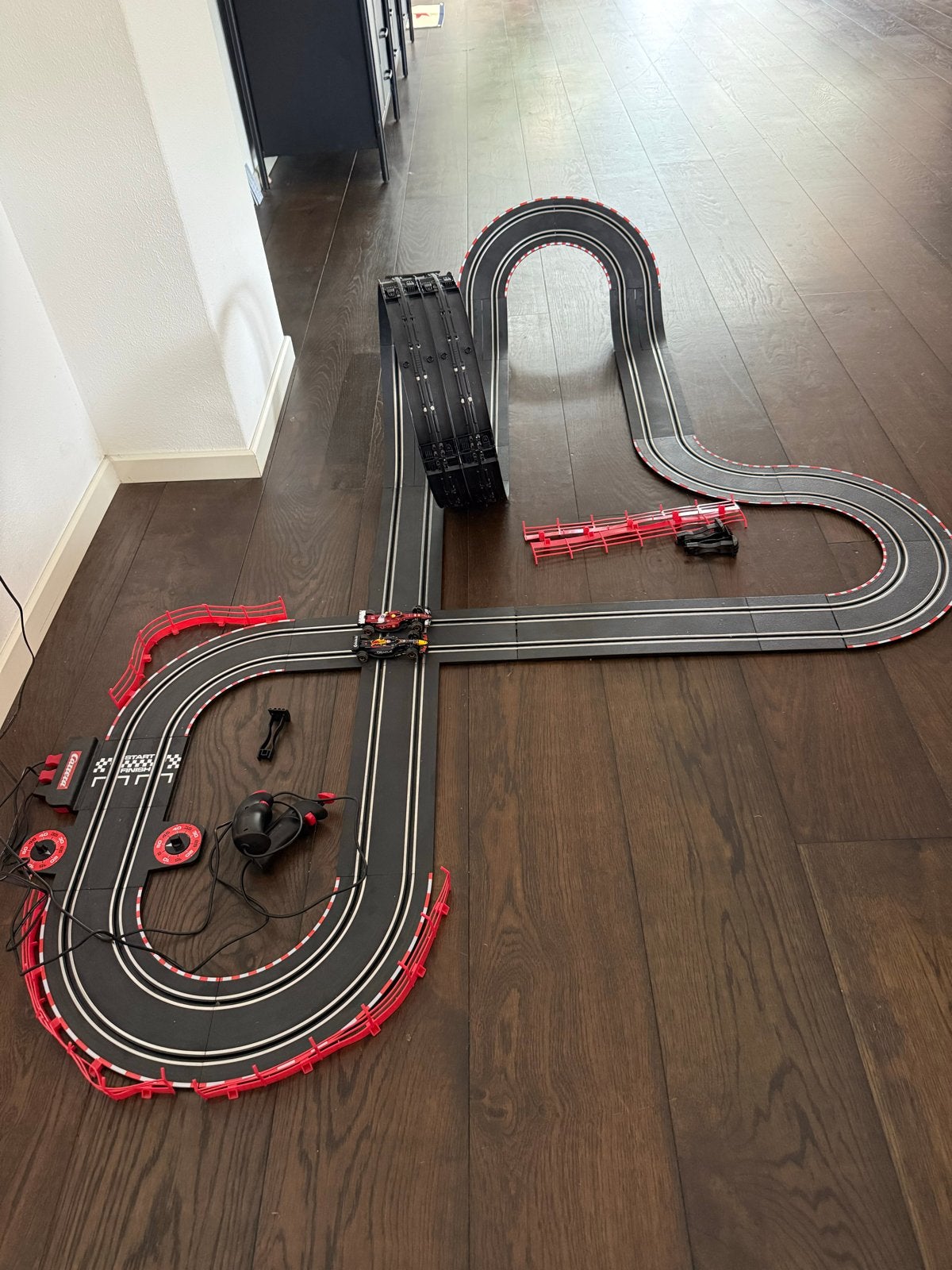 Carrera Go Racebaan met 2 Formule 1 auto's, Ophalen, Racebaan, Carrera, Zo goed als nieuw