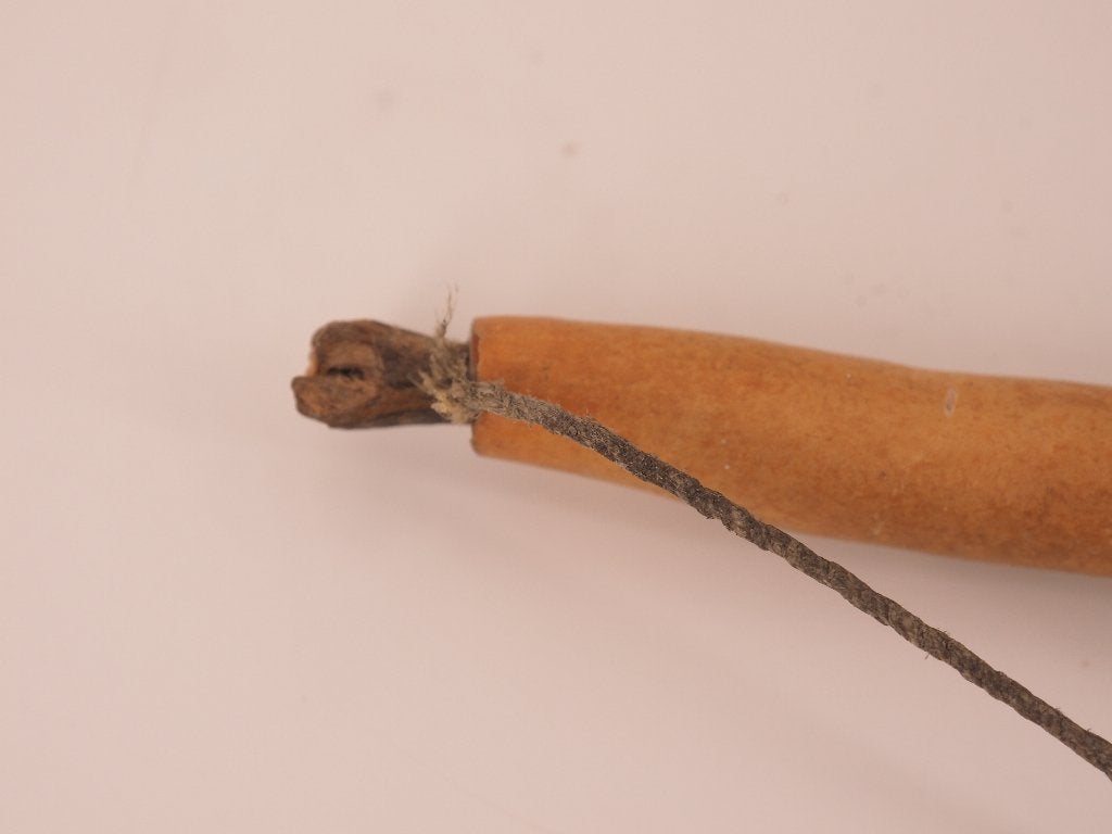 Rechte Koteka (Peniskoker) Papua Nieuw Guinea (251212-07), Papoea-Nieuw-Guinea, Ophalen of Verzenden, Overige typen, 40 cm