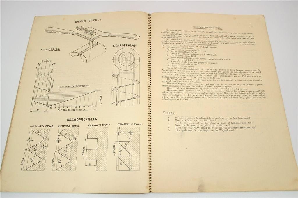 Materialen en Gereedschappen 1e Deel [Ambachtsschool 1941], Ophalen of Verzenden, Gelezen, Overige onderwerpen
