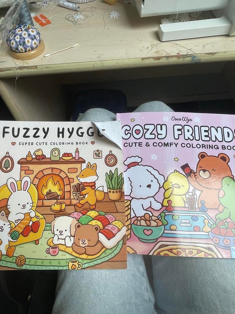 4 Cozy Friends Kleurboeken - Super Leuke Kleurplaten, Ophalen of Verzenden, Zo goed als nieuw