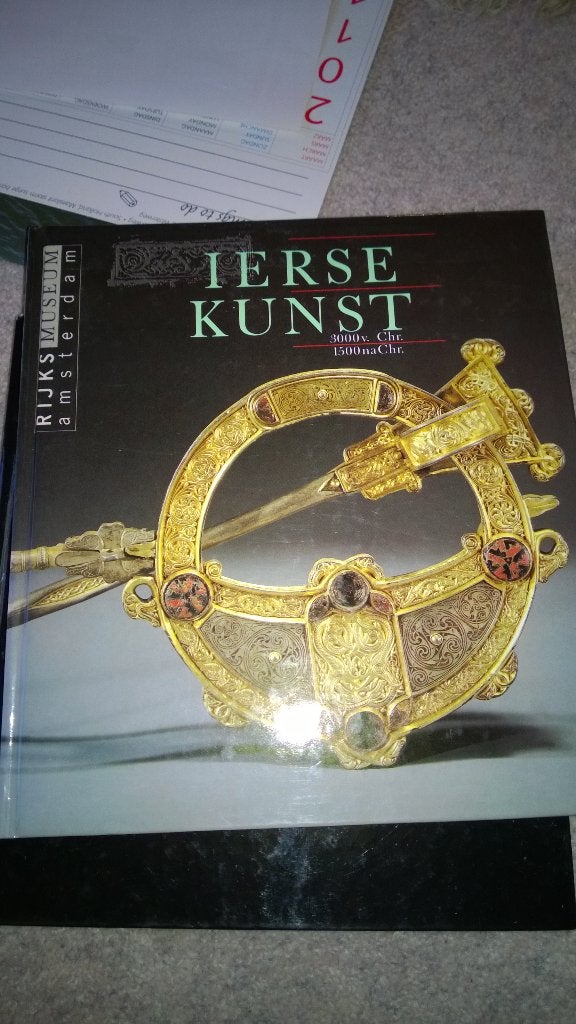Boek - 349 - Ierse kunst, Ophalen of Verzenden, Zo goed als nieuw