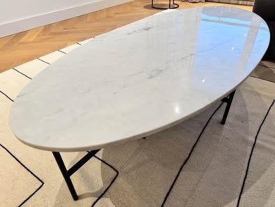 Westwing Coffee Table – Marble Top, Black Metal Legs, Ophalen, 100 tot 150 cm, 50 tot 100 cm, Zo goed als nieuw