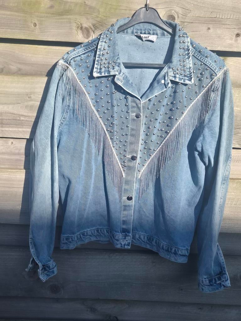 Denim Jasje met Studs en Franjes maat L, Kleding | Dames, Jassen | Zomer, Ophalen of Verzenden, Zo goed als nieuw, Maat 42/44 (L)