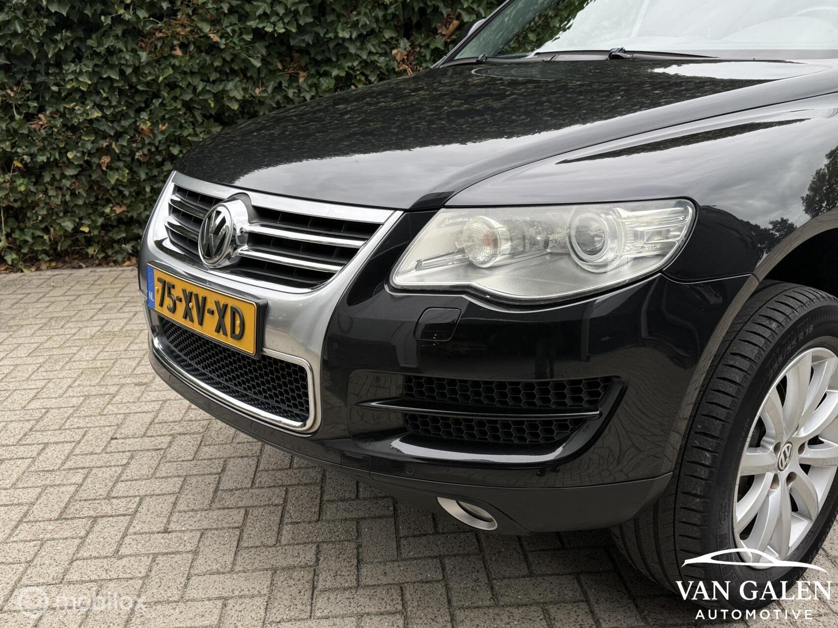 Volkswagen Touareg 3.6 V6 FSI Highline Trekhaak Netjes APK, Gebruikt, Met garantie (alle), Zwart, Vierwielaandrijving