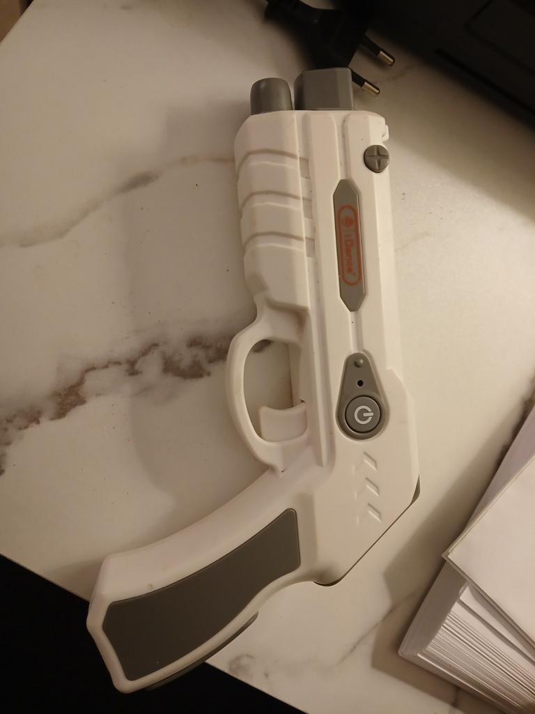 Wii Dansen Game Gun - Wit, Gebruikt, Nintendo, Overige typen, Overige merken