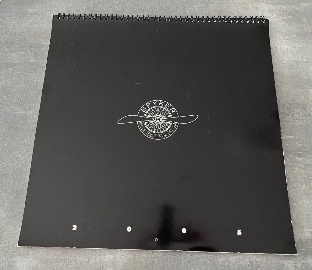 Kalender SPYKER 2005, Ophalen of Verzenden, Maandkalender, Zo goed als nieuw