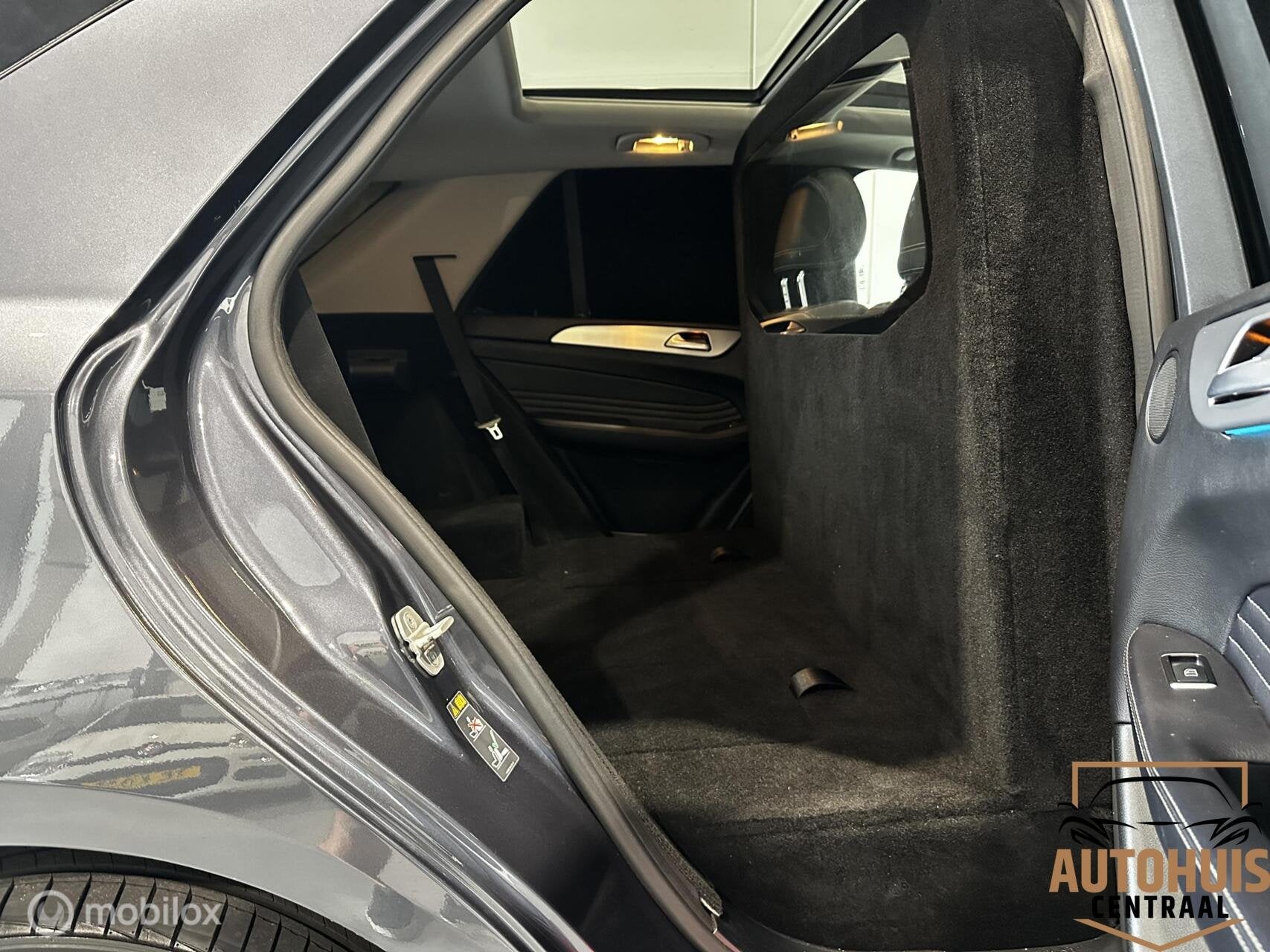 Foto 11 van Mercedes M-klasse 350 BlueTEC 4-Matic*NwAPK*