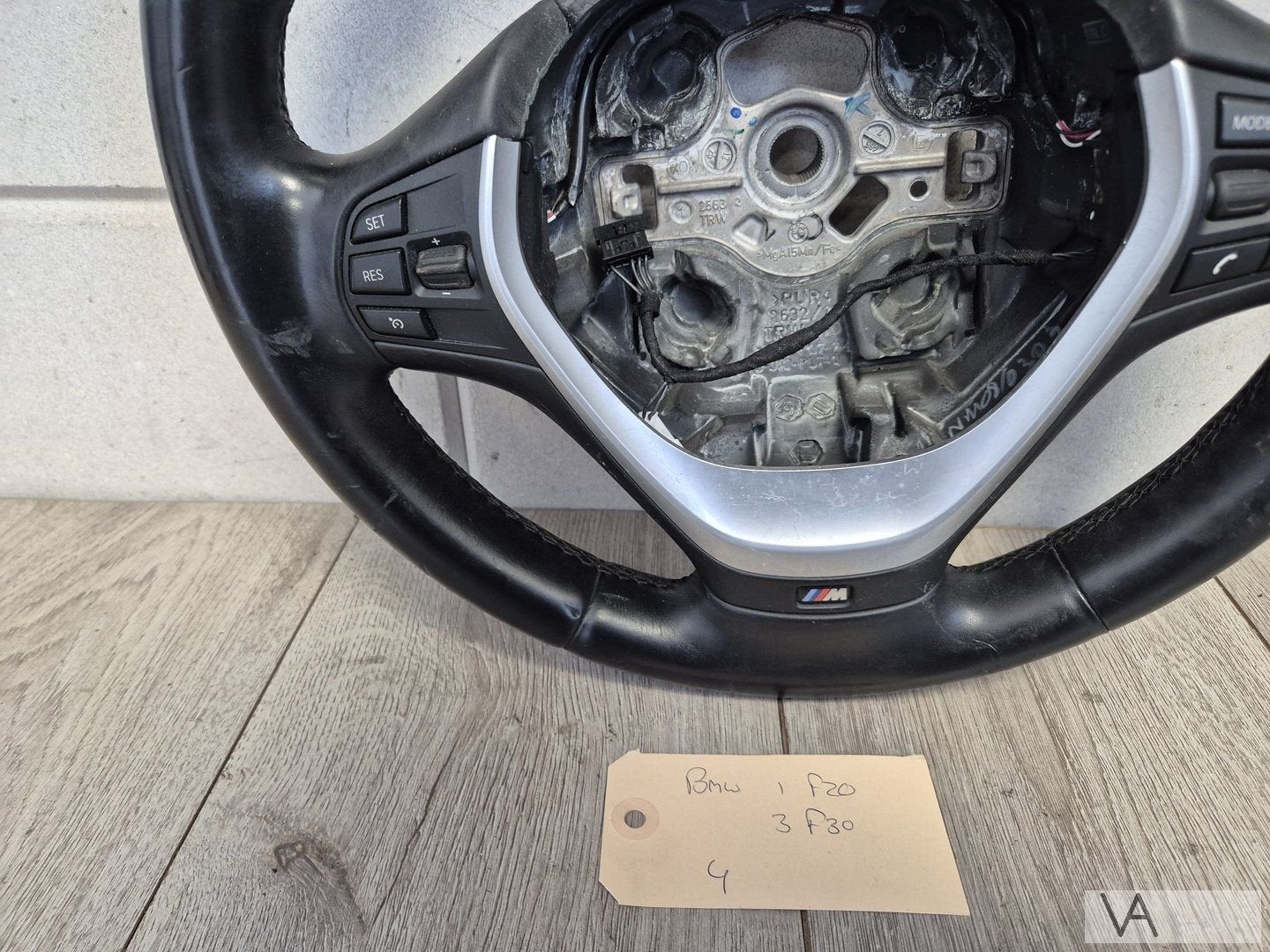 Stuur M met knoppen voor BMW 1 F20 / F21 en 3 F30 / F31 €100, Auto-onderdelen, Gebruikt, -, -, Ophalen of Verzenden