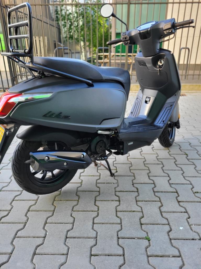 Kymco new like 2021, M.overkleeft1968@outlook.com, Kymco, Maximaal 45 km/u, Marcel scooters