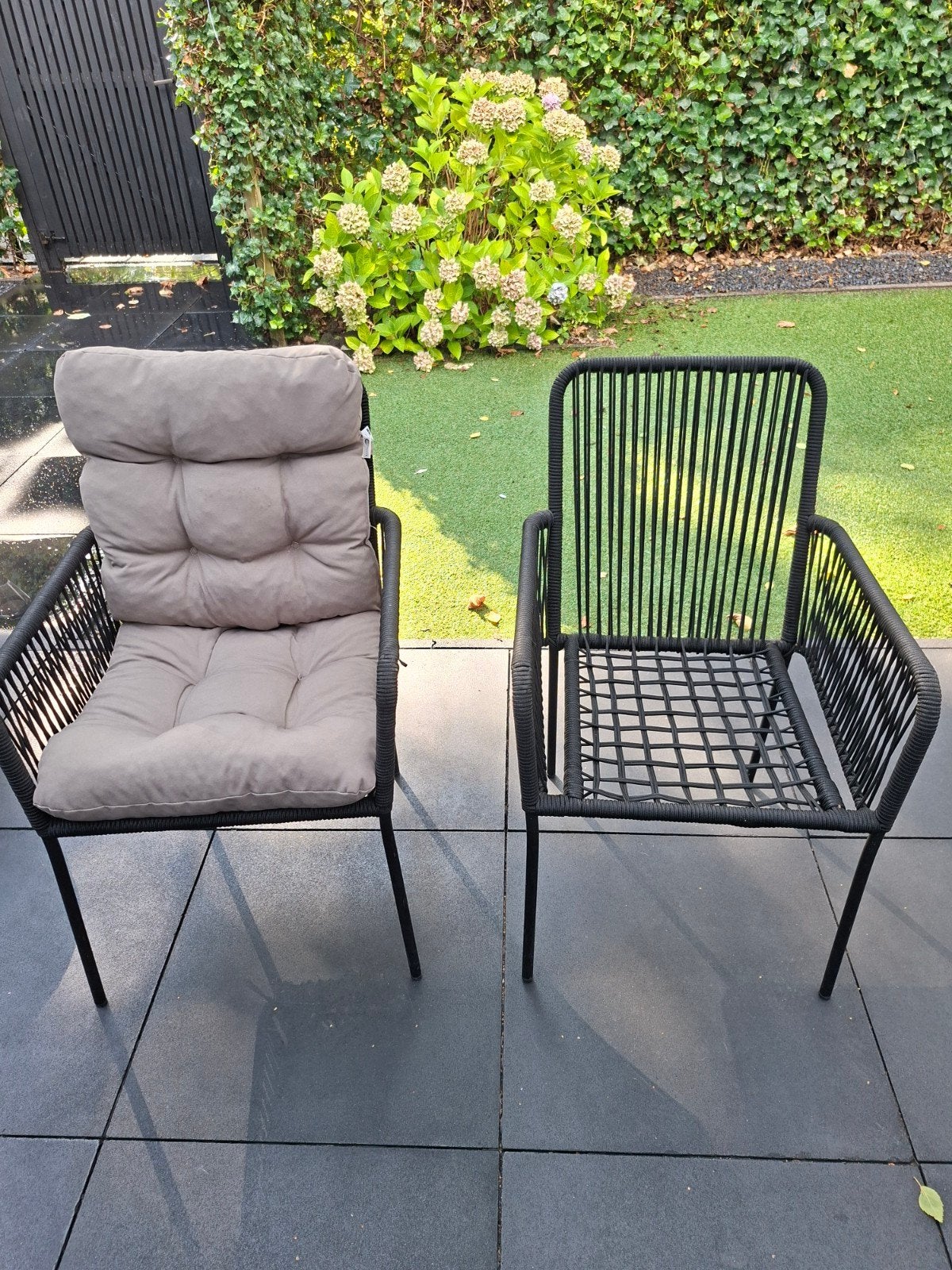 6 touwgaas terras stoel zwart met taupe kleur kussens, Ophalen, Zo goed als nieuw, Metaal