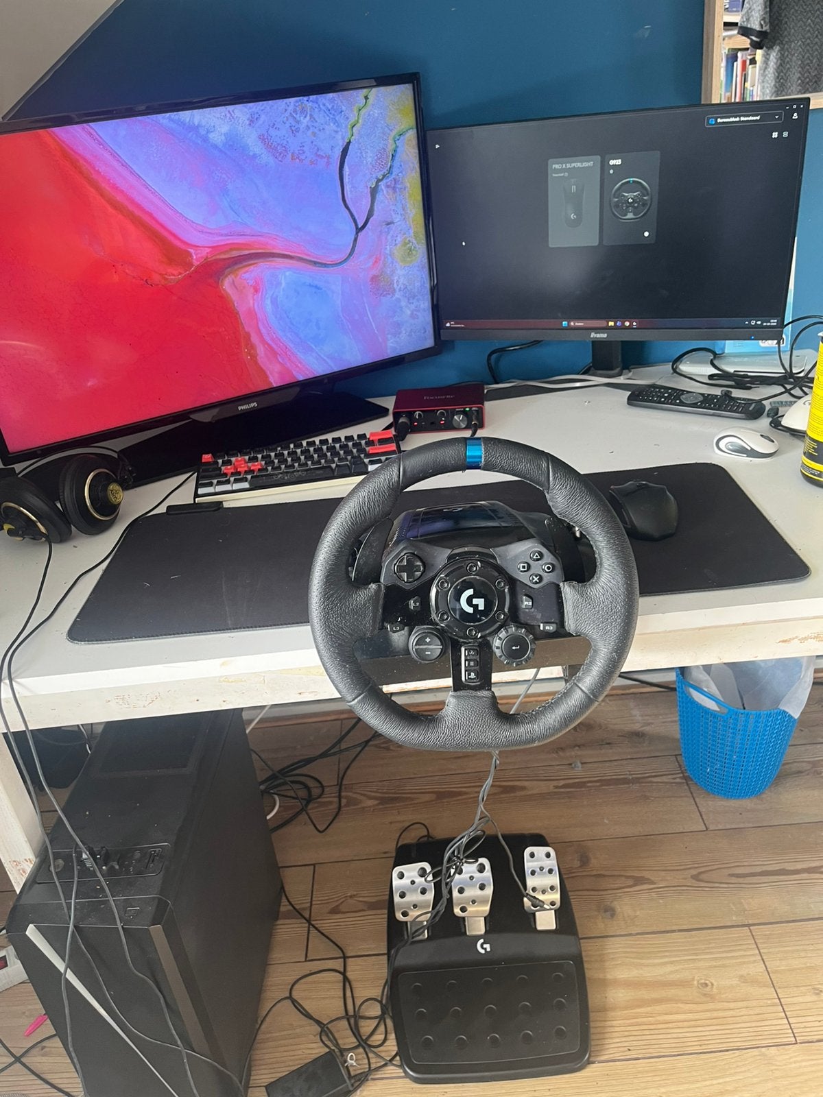 Logitech G923 TRUEFORCE racestuur met pedalen, Ophalen, Zo goed als nieuw, PlayStation 1