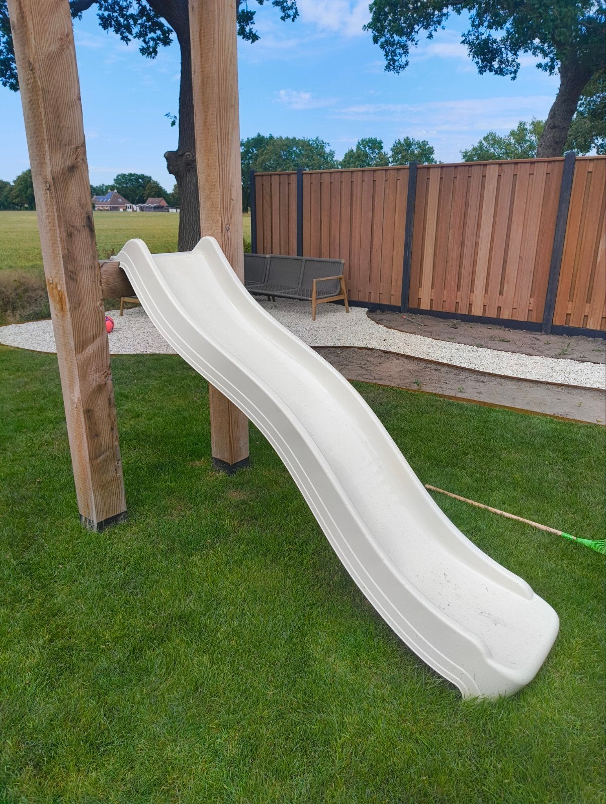 Glijbaan pastel wit 220 cm, platformhoogte tot ca. 1.25m, Kinderen en Baby's, Speelgoed | Buiten | Speeltoestellen, Ophalen, Zo goed als nieuw