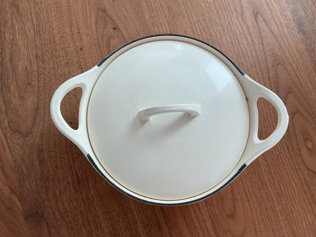 Crème pan van Hackman - Zeer weinig gebruikt, Ophalen of Verzenden, Gebruikt, Gietijzer, Kookpan of Snelkookpan