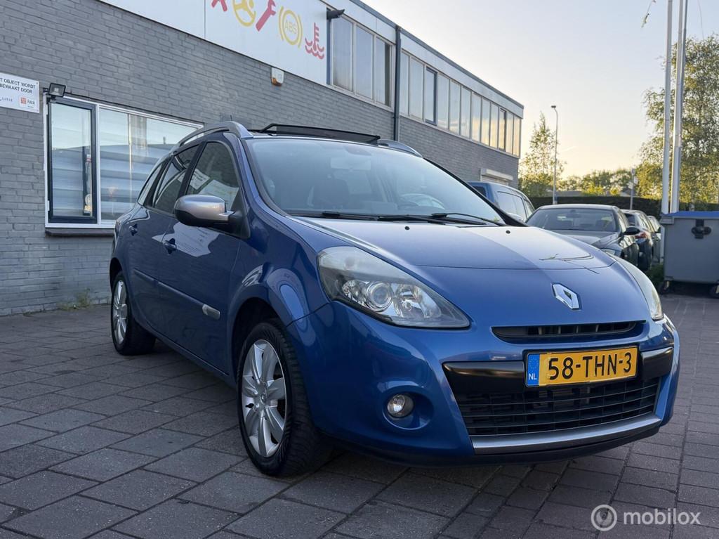 Renault Clio Estate 1.2 TCE Night & Day, Voorwielaandrijving, Euro 5, Gebruikt, 4 cilinders