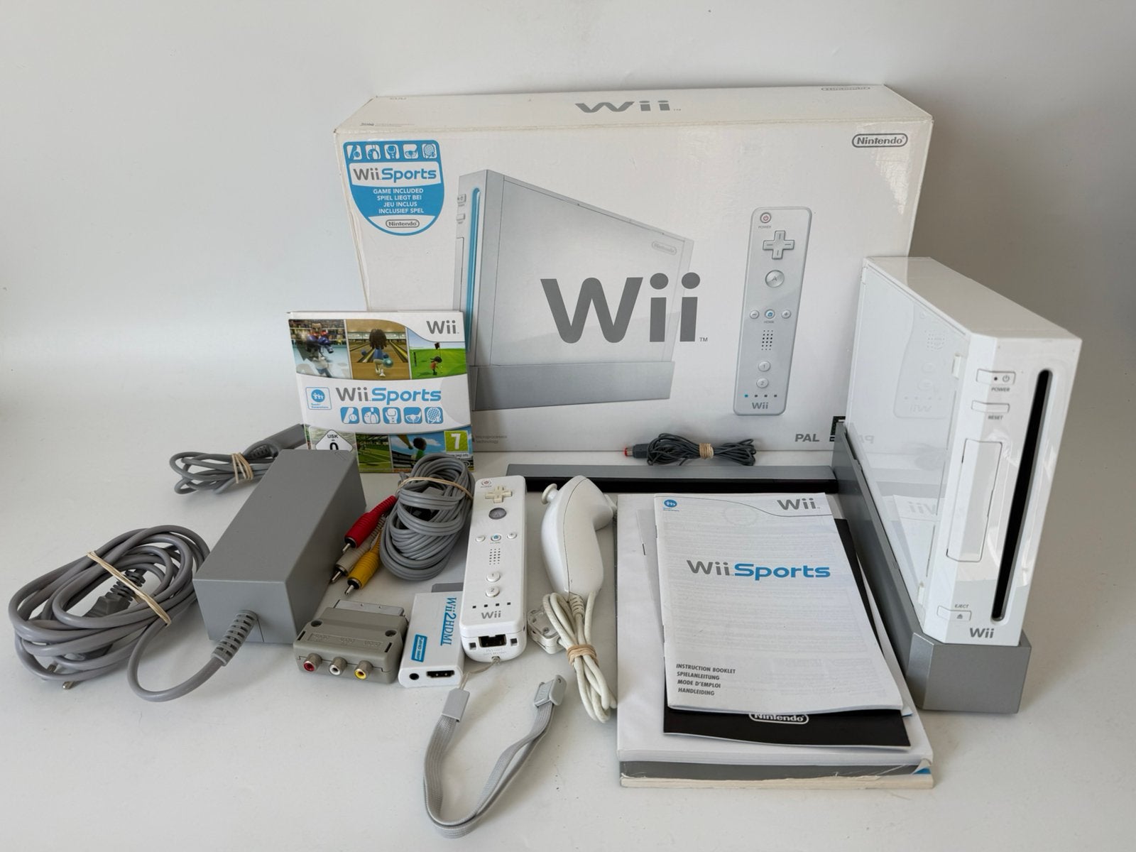 Wii sports pack compleet in doos - nette staat, Ophalen of Verzenden, Zo goed als nieuw, Sport, 3 spelers of meer