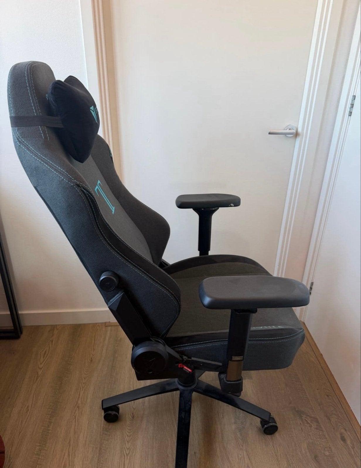 Secretlab Titan 2020 Series Gaming Stoel, Huis en Inrichting, Gebruikt, Ophalen of Verzenden, Grijs, Bureaustoel